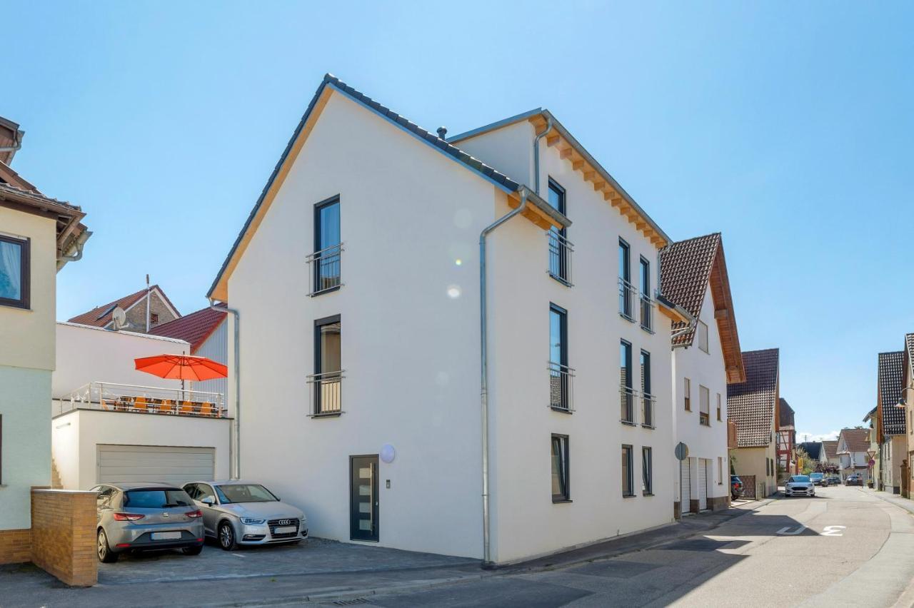 Hygge Home - Mit Garten Und Stellplatz Fuer Feriengaeste-, Monteure / Netflix / 10 Min. Zur Sinsheim Therme Und Zur Autobahn ภายนอก รูปภาพ