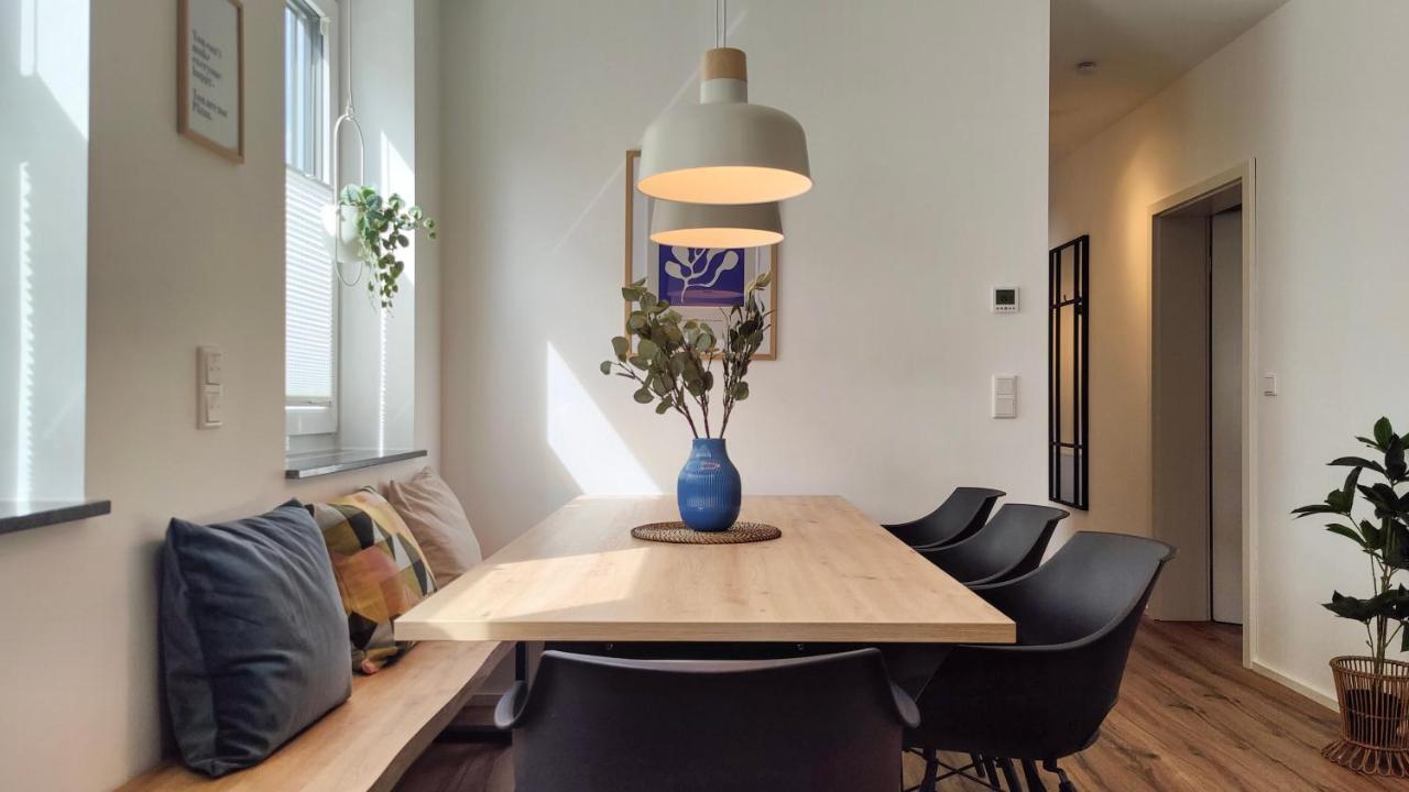 Hygge Home - Mit Garten Und Stellplatz Fuer Feriengaeste-, Monteure / Netflix / 10 Min. Zur Sinsheim Therme Und Zur Autobahn ภายนอก รูปภาพ