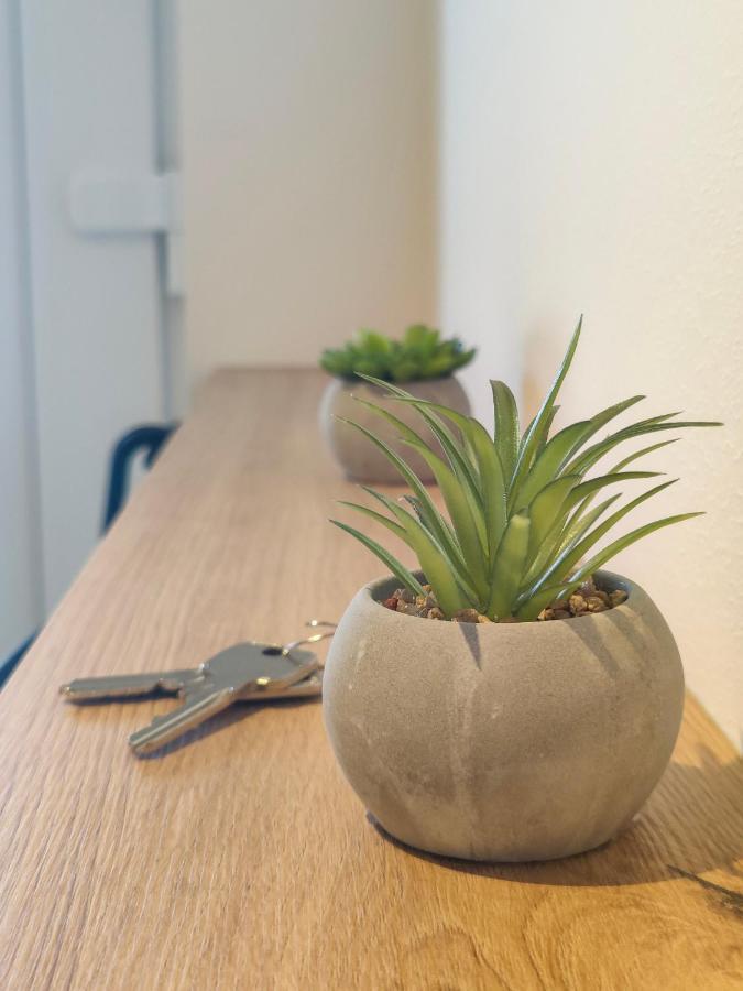 Hygge Home - Mit Garten Und Stellplatz Fuer Feriengaeste-, Monteure / Netflix / 10 Min. Zur Sinsheim Therme Und Zur Autobahn ภายนอก รูปภาพ