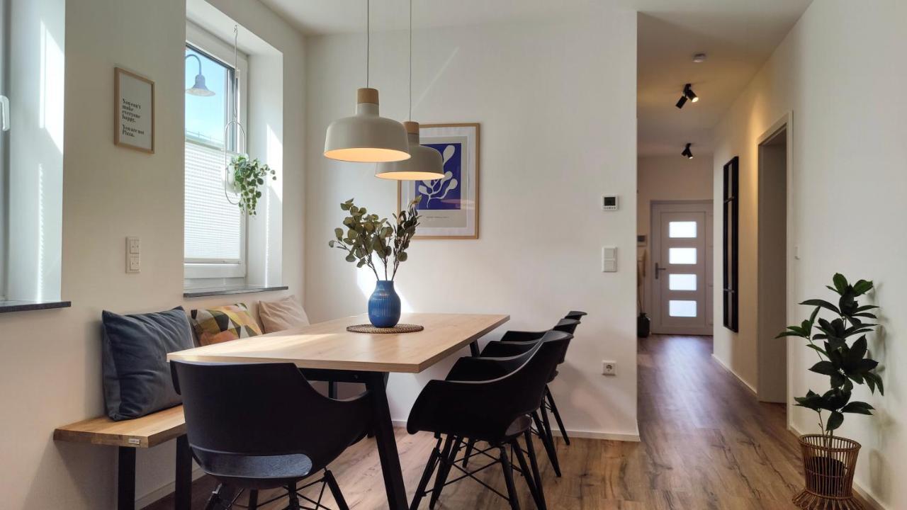 Hygge Home - Mit Garten Und Stellplatz Fuer Feriengaeste-, Monteure / Netflix / 10 Min. Zur Sinsheim Therme Und Zur Autobahn ภายนอก รูปภาพ